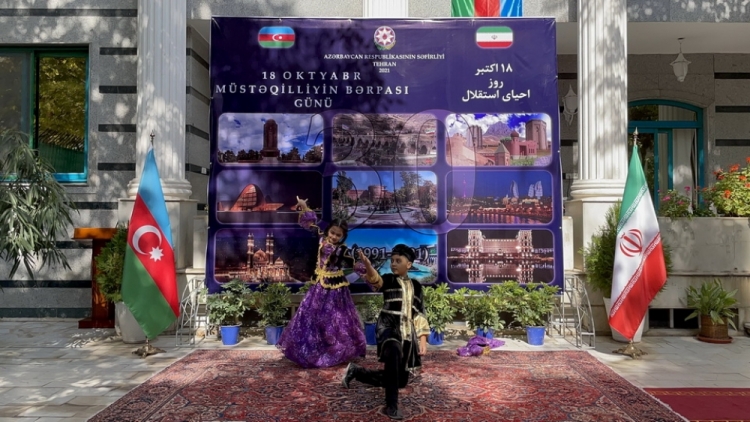 Azərbaycanın Müstəqilliyinin Bərpası Günü Tehranda qeyd olunub -