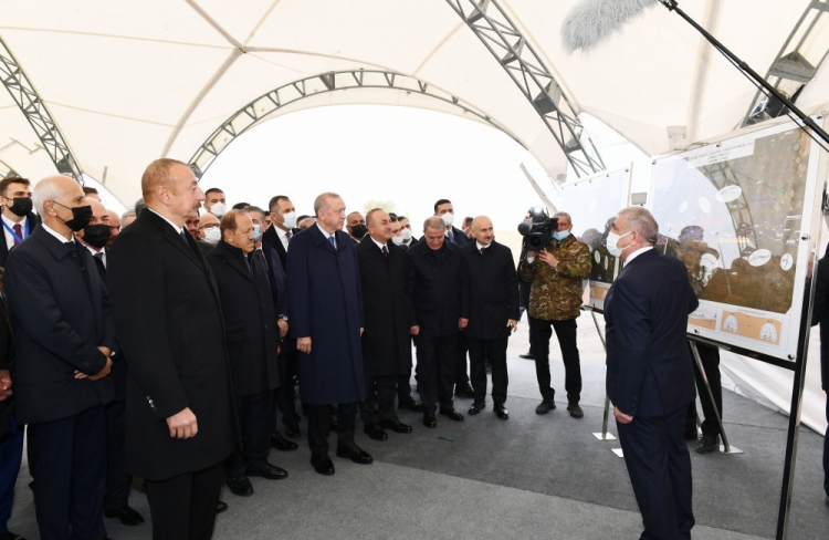 Zəngəzur dəhlizinin təməli qoyuldu -