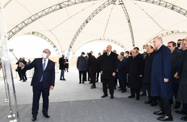 Zəngəzur dəhlizinin təməli qoyuldu -
