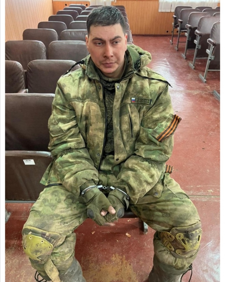 Xarkovda iki Rusiya hərbçisi ukraynalı polisdən dizel istəyib -