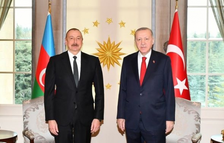 Ərdoğan İlham Əliyevlə görüşüb