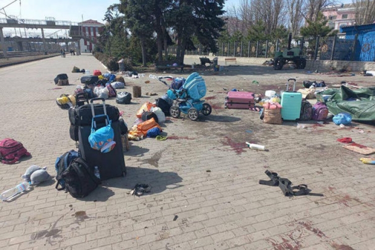 Ukraynada vağzala “Toçka-U” raketi atıldı: 39 nəfər ölüb -