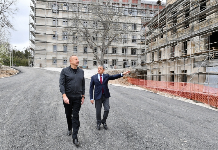 Prezident Daşaltıya gedib, tunellərin tikintisi ilə tanış olub -