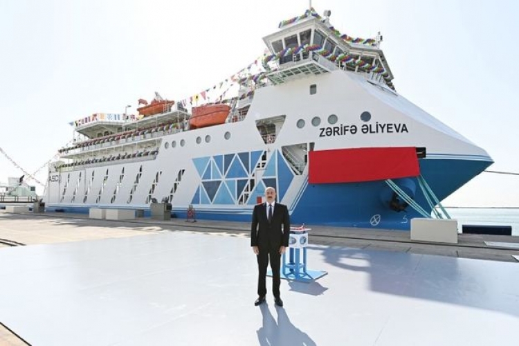 “Zərifə Əliyeva” gəmi-bərəsi istismara verildi