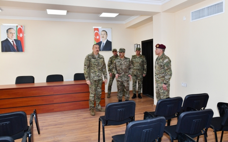 Prezident XTQ-nin hərbi hissəsində olub -