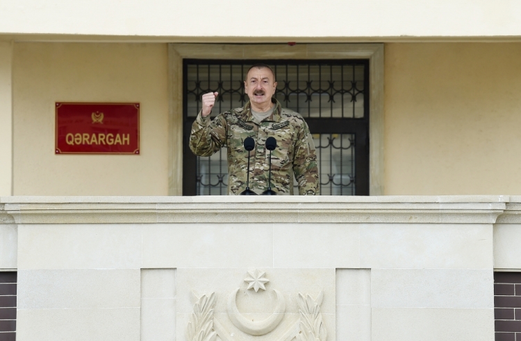 Prezident XTQ-nin hərbi hissəsində olub -