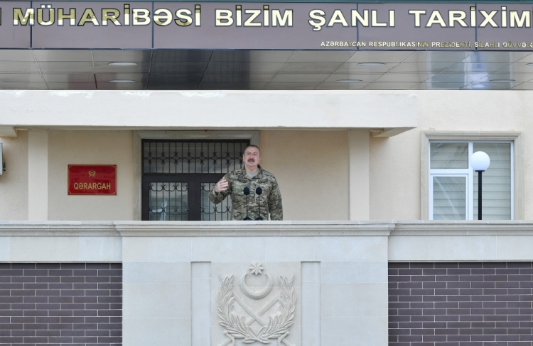 Prezident XTQ-nin hərbi hissəsində olub -