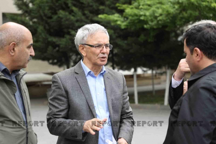 Mərhum jurnalist Qadir İbrahimlinin nəşi ailəsinə təhvil verilib