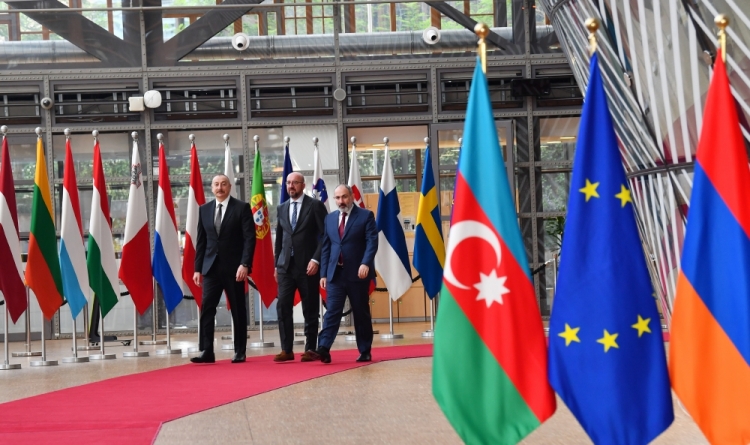 Brüsseldə İlham Əliyevin Şarl Mişel və Nikol Paşinyanla görüşü keçirilib