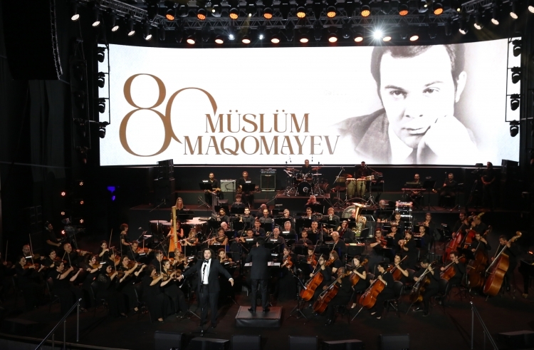 Prezident və birinci xanım Müslüm Maqomayevin xatirəsinə həsr olunan gecədə iştirak edib -