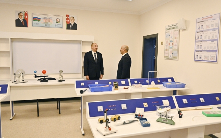 Prezident daha bir məktəbin açılışına qatılıb -