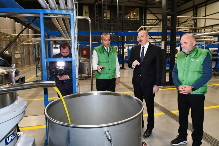 Prezident zeytun zavodunun açılışında iştirak edib -