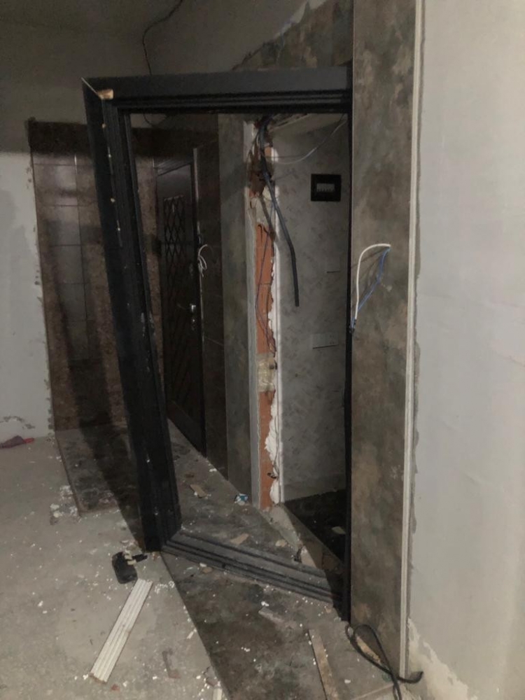 Xırdalanda yaşayış binasında partlayış olub, xəsarət alanlar var -