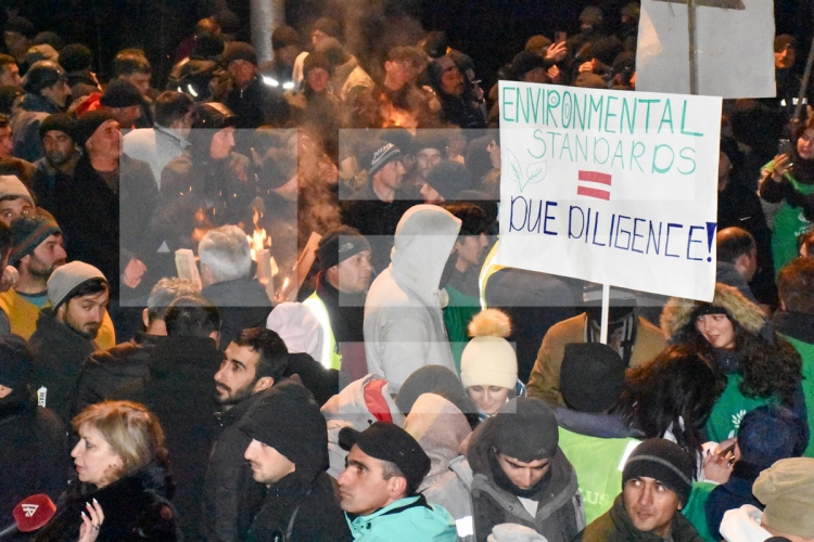 Eko-fəallar Laçın yolunda aksiyanı davam etdirir -