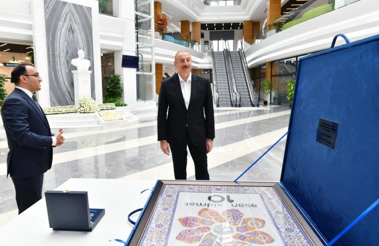 Prezident İlham Əliyev Salyanda “ASAN xidmət” Mərkəzinin açılışını edib -