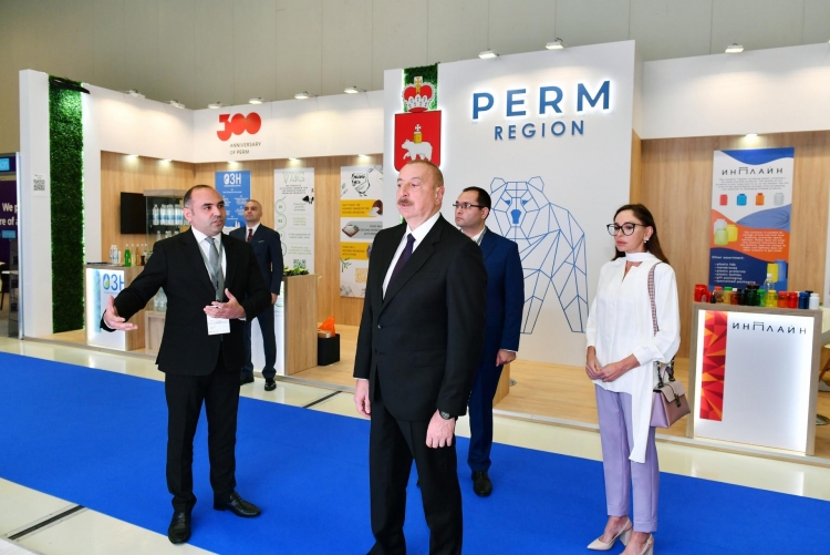 İlham Əliyev və Mehriban Əliyeva XVI “Caspian Agro” və XXVIII “İnterFood Azerbaijan” sərgiləri ilə tanış olublar -