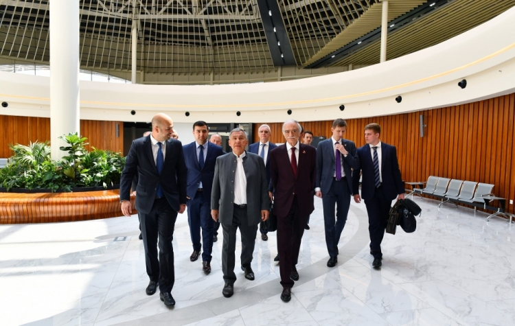 Tatarıstan rəhbərinə Şərqi Zəngəzur iqtisadi rayonunda görülən işlər barədə məlumat verilib -