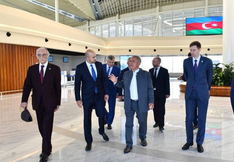 Tatarıstan rəhbərinə Şərqi Zəngəzur iqtisadi rayonunda görülən işlər barədə məlumat verilib -