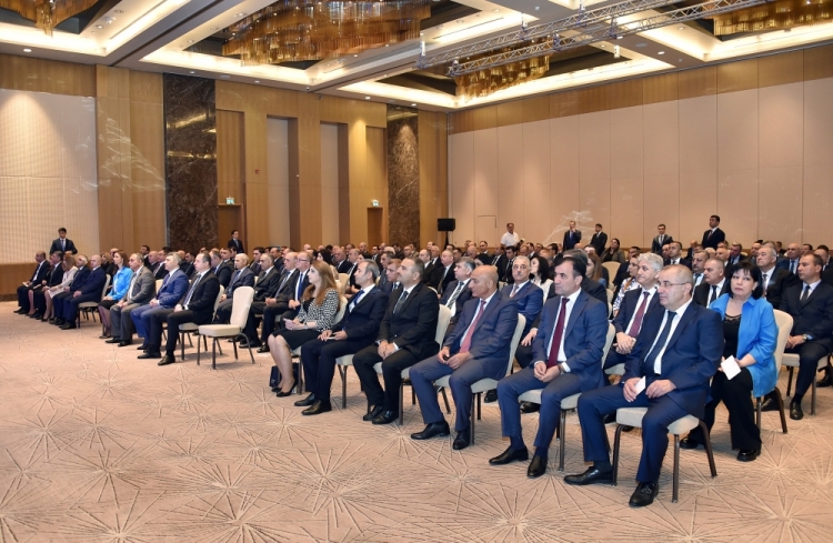 Məhkəmə-Hüquq Şurasına yeni üzvlər seçilib -