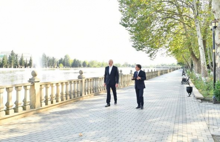 Prezident Qazaxa səfər edib