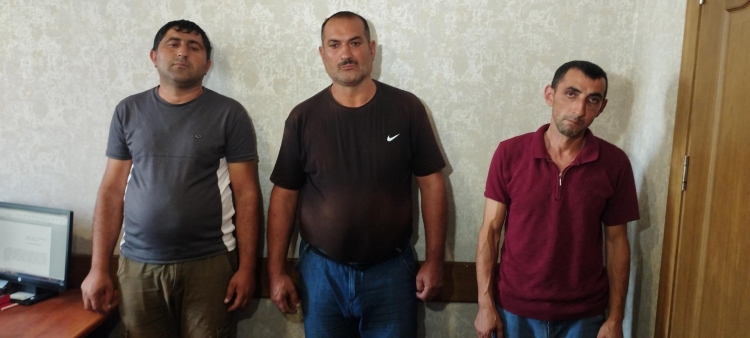 Şamaxıda xəstə atları kəsərək satmaq istəyən şəxslər saxlanılıb -