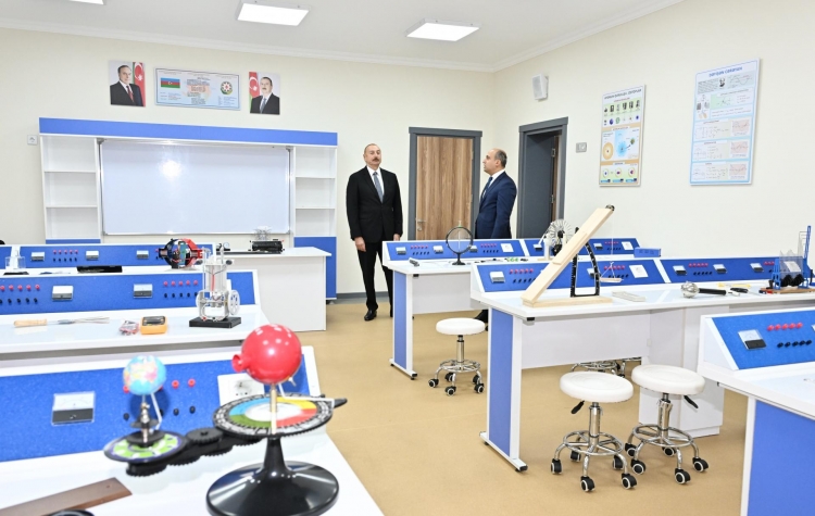 Prezident Xırdalan şəhər 11 nömrəli tam orta məktəbin yeni binasının açılışında iştirak edib -