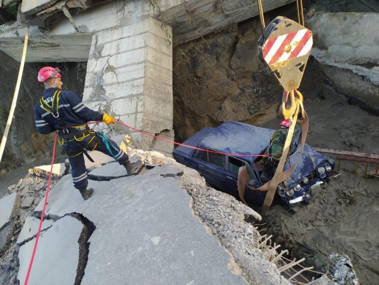 FHN Xaçmazda uçmuş körpü ilə bağlı məlumat yayıb -