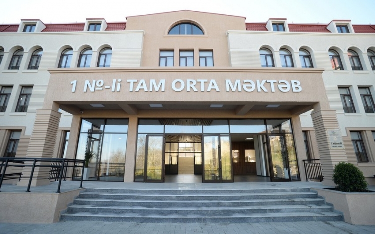 Şuşa şəhəri 1 nömrəli tam orta məktəbin açılışı olub -