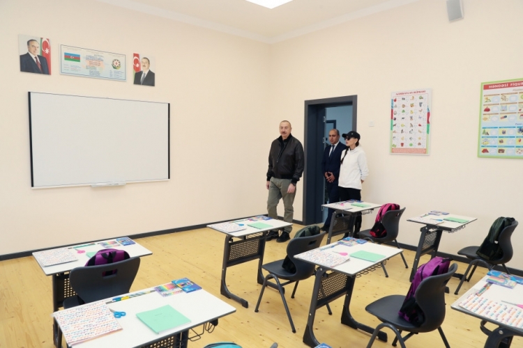 Şuşa şəhəri 1 nömrəli tam orta məktəbin açılışı olub -