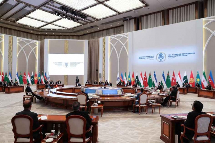 Daşkənddə ECO-nun 16-cı Zirvə toplantısı keçirilib, Prezident İlham Əliyev tədbirdə iştirak edib -