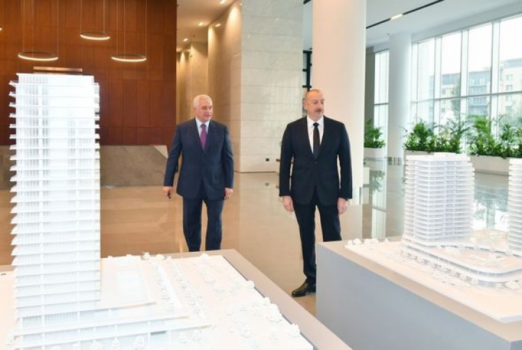 Prezident Ağ Şəhərdə -