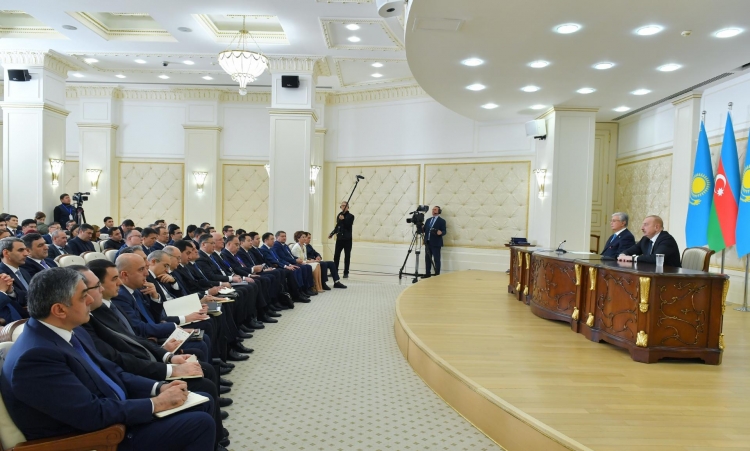 Azərbaycan Prezidenti: "TransXəzər nəqliyyat dəhlizi bu gün öz potensialını tam şəkildə açır"