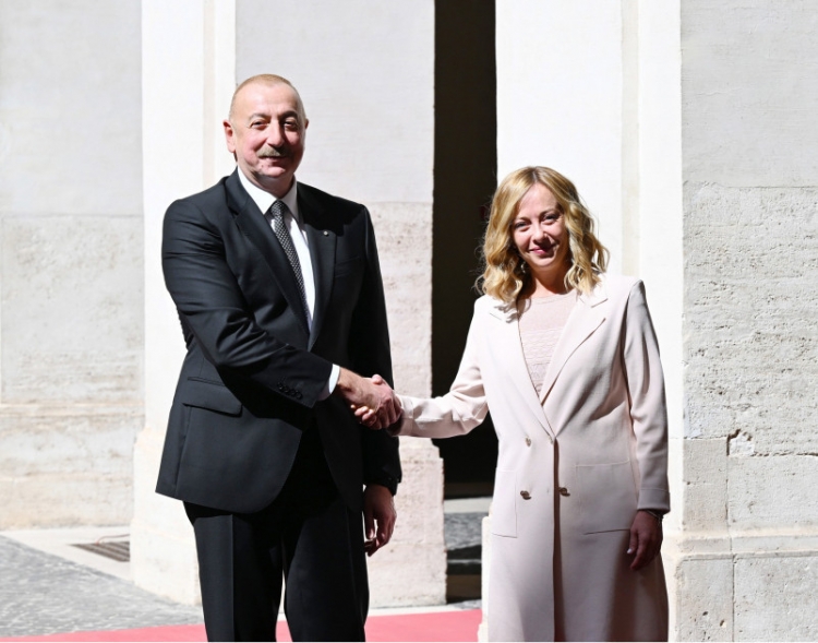 Prezident İlham Əliyevin İtaliya Nazirlər Şurasının sədri ilə görüşü keçirilib - 