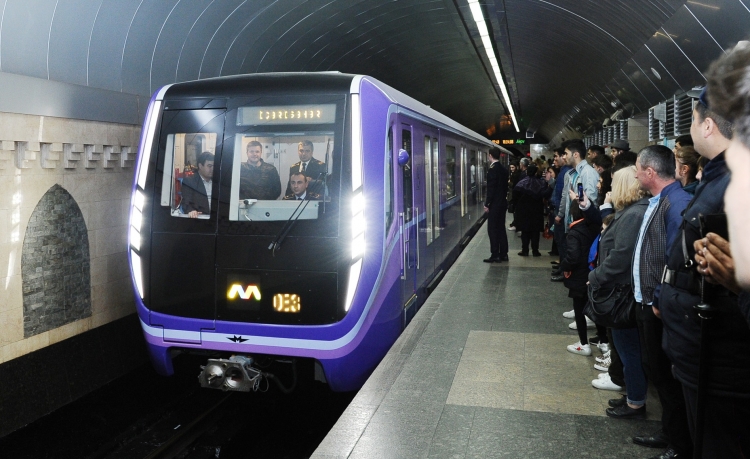 Bakı metrosunda maliyyə oyunu: