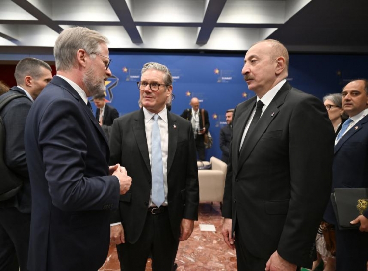 İlham Əliyev Tiranada “Avropa Siyasi Birliyi”nin 6-cı Zirvə toplantısının açılış mərasimində iştirak edib -