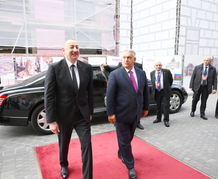 İlham Əliyev Viktor Orbanla görüşüb
