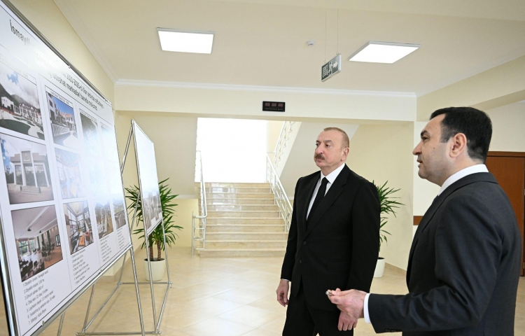 Prezident İsmayıllıda “Talıstan” liseyinin binasının açılışında iştirak edib -