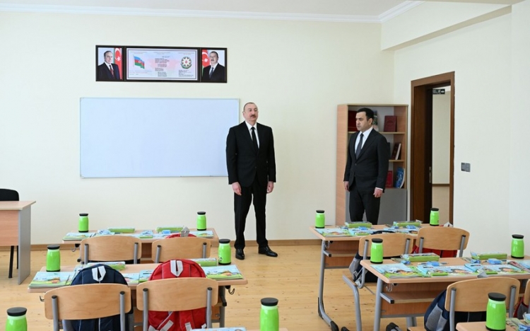 Prezident İsmayıllıda “Talıstan” liseyinin binasının açılışında iştirak edib -