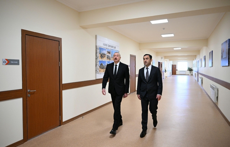 Prezident İsmayıllıda “Talıstan” liseyinin binasının açılışında iştirak edib -