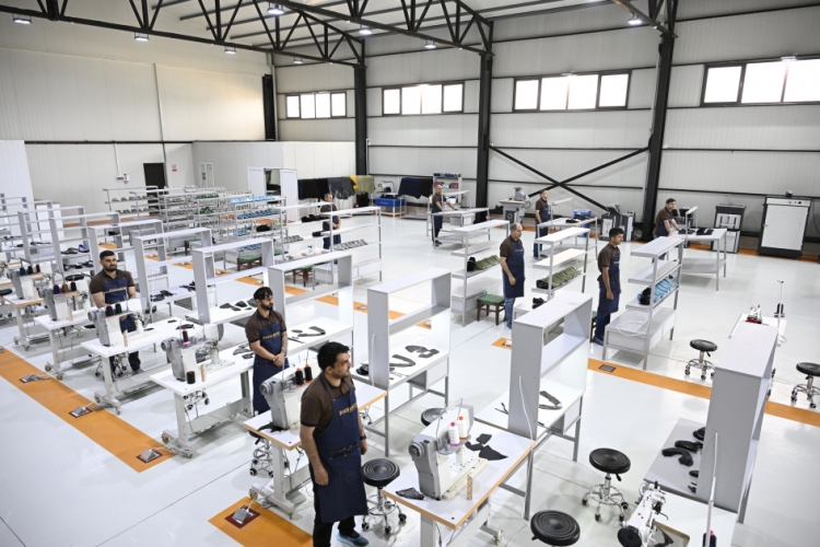 Laçında  “PIRSHAGHI” ayaqqabı fabrikinin filialının açılışı olub