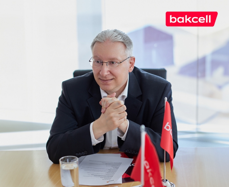 “Bakcell” “PwC illik CEO sorğusu”nda iştirak edib