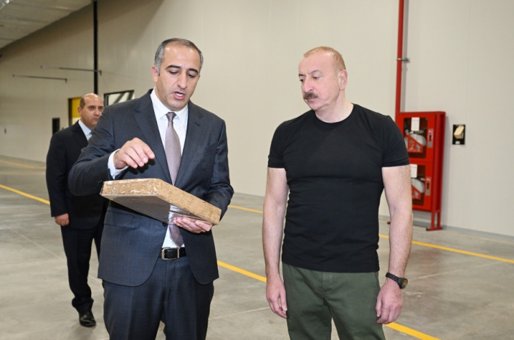 Prezident Ağdamda tütün məmulatlarının istehsalı müəssisəsinin açılışında iştirak edib
