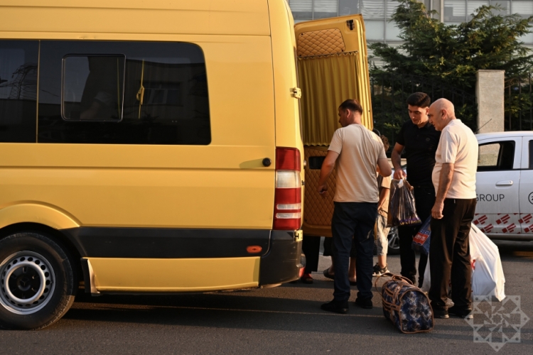 Ağdamın Xıdırlı kəndinə və Cəbrayıl şəhərinə növbəti köç karvanı yola salınıb -