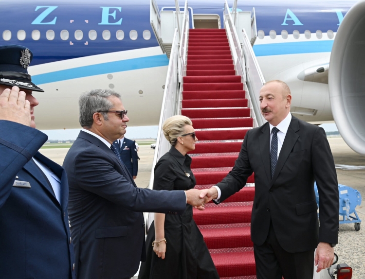 İlham Əliyev ABŞ-a işgüzar səfər edib