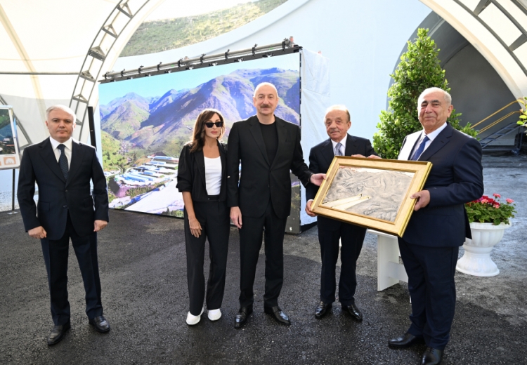 Prezident və birinci xanım Kəlbəcərdə