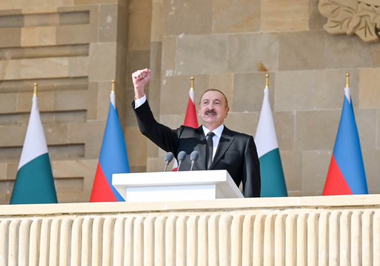Bahıdalı hərbi paraddan