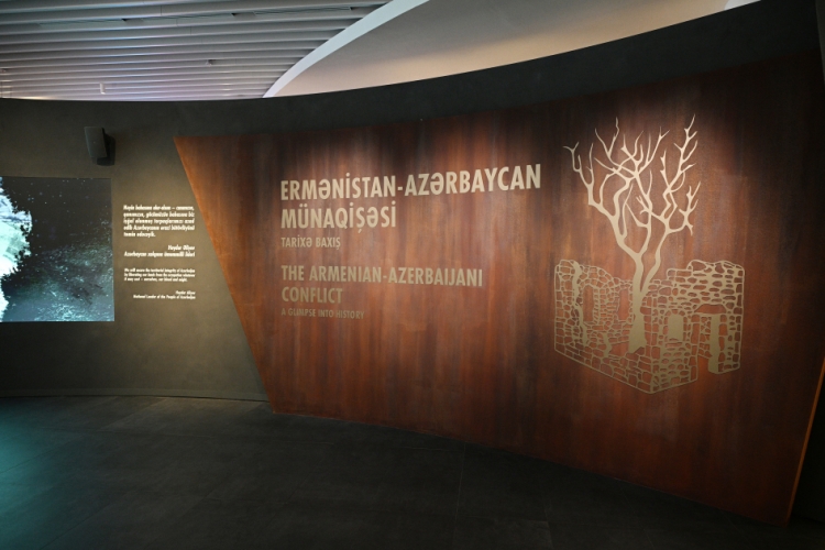 Bakıdakı Zəfər muzeyindən