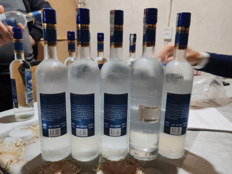 Gəncə və Göygöldə saxta alkoqollu içkilər aşkarlanıb