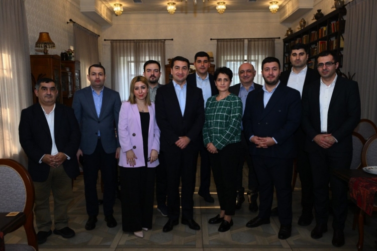 Bakıda Azərbaycan və Ermənistan vətəndaş cəmiyyəti nümayəndələri görüşüb -