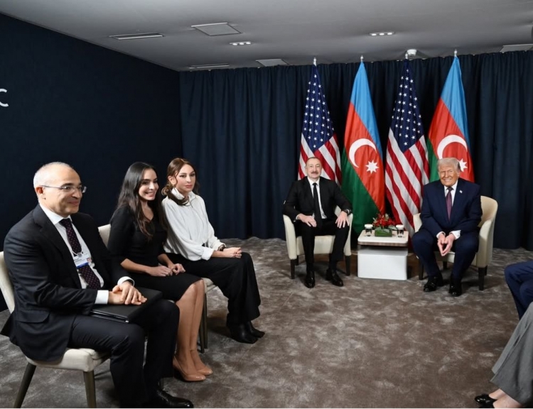 Azərbaycan və ABŞ prezidentləri görüşüblər -